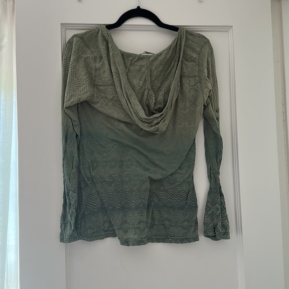 Athleta Long sleeve hoodie in green ombré - Picture 2 of 8